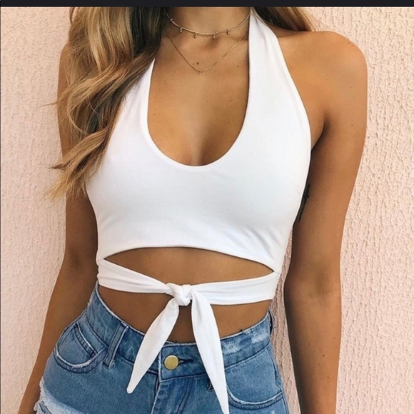 New white crop top! ✨ - Picture 1 of 2